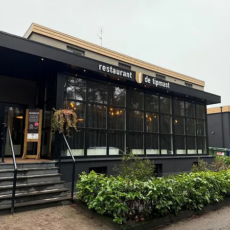 De Tipmast 3* Bladel